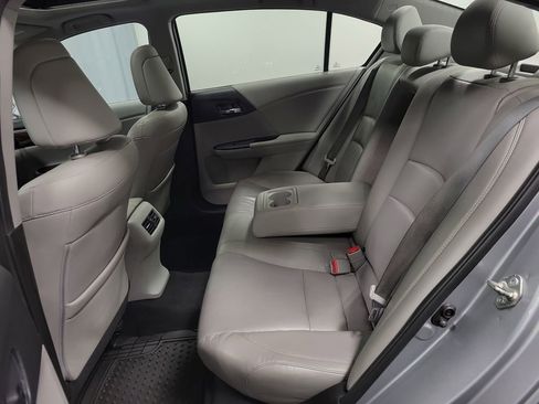 Used 2016 Honda Accord EX-L image 24