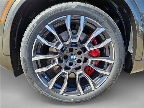 New 2026 BMW X5 xDrive50e w/ M Sport Package AWD/4WD image 10