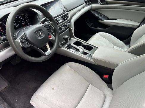 Used 2018 Honda Accord LX image 10