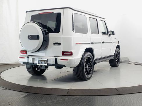 Used 2025 Mercedes-Benz G 550 w/ Manufactur Interior Package image 33