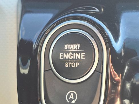 Used 2019 Mercedes-Benz A 220 A 220 4MATIC AWD 4dr Sedan image 20