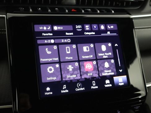 Used 2025 Jeep Grand Cherokee Altitude RWD image 39
