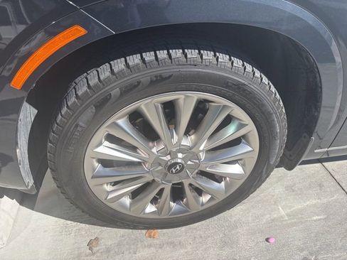 Used 2020 Hyundai Palisade Limited image 12