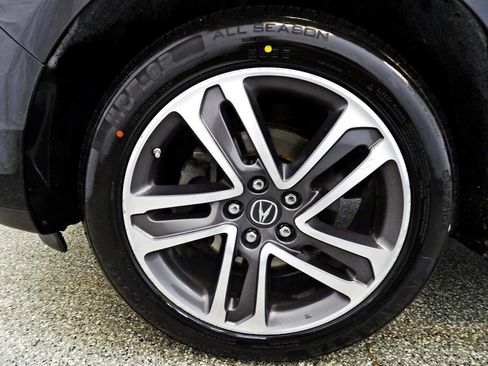 Used 2018 Acura MDX SH-AWD w/ Advance Package image 21