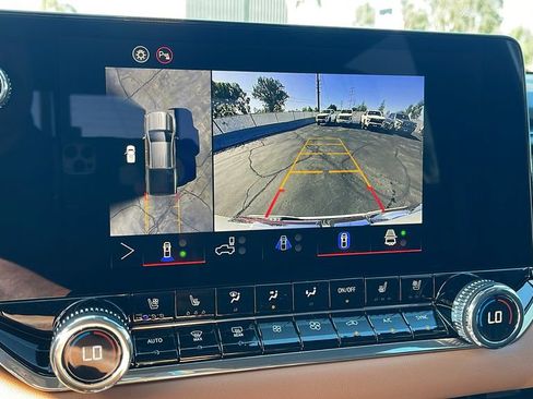 New 2026 GMC Canyon AT4 w/ Technology Plus Package AWD/4WD image 20
