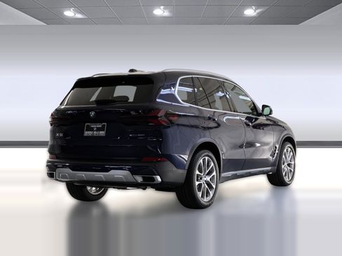 Used 2026 BMW X5 xDrive40i w/ Climate Comfort Package AWD/4WD image 9