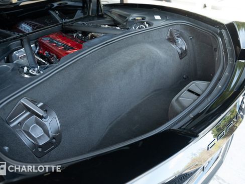 Used 2024 Chevrolet Corvette Stingray Preferred Cpe w/ Z51 Performance Package image 27