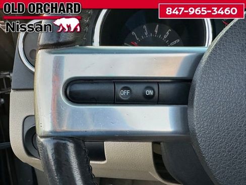 Used 2005 Ford Mustang Convertible image 17