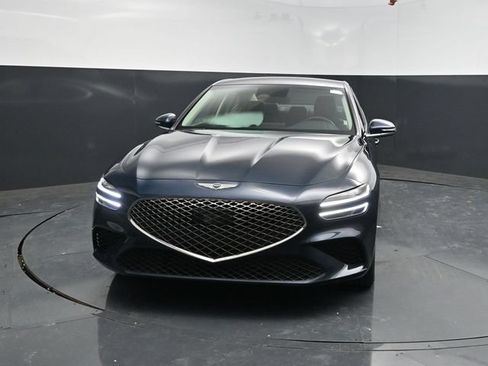 Used 2025 Genesis G70 2.5T AWD/4WD image 2