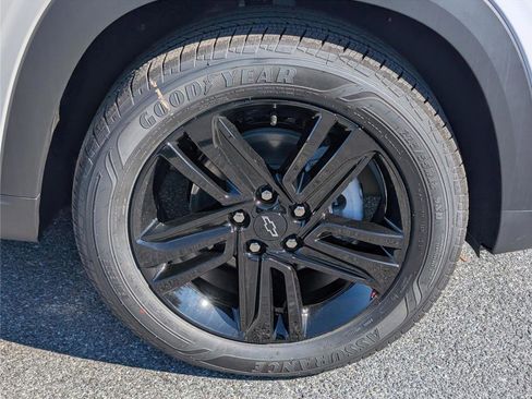 New 2026 Chevrolet Trax ACTIV w/ Sunroof Package image 7