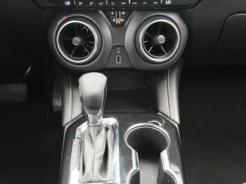 Used 2023 Chevrolet Blazer LT FWD image 22