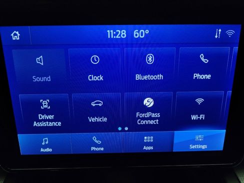 Used 2020 Ford Explorer XLT w/ Equipment Group 202A RWD image 25