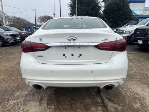 Used 2018 INFINITI Q50 Luxe w/ Essential Package (3.0T Luxe) image 5