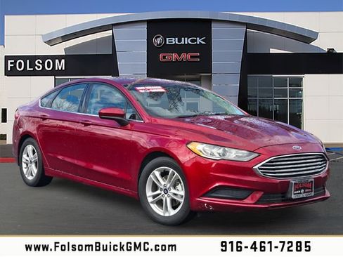 Used 2018 Ford Fusion SE w/ Fusion SE Technology Package image 1