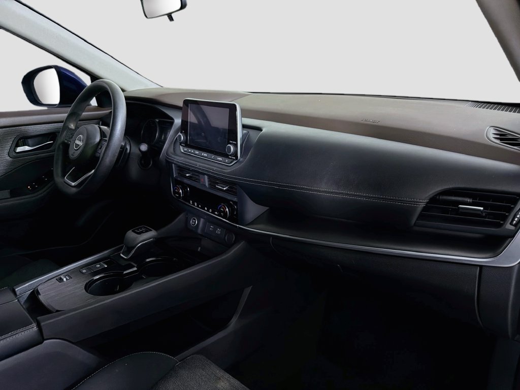 Used 2023 Nissan Rogue SV FWD image 28