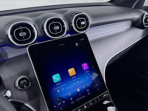 New 2026 Mercedes-Benz GLC 300 image 19