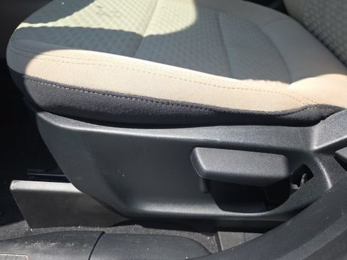 Used 2020 Ford Escape SE FWD image 26