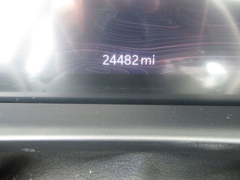 Used 2024 Jeep Grand Cherokee Altitude AWD/4WD image 27