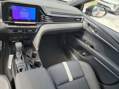 New 2026 Toyota Camry SE FWD image 28