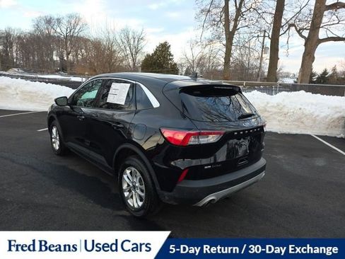 Certified 2022 Ford Escape SE w/ Cold Weather Package image 5