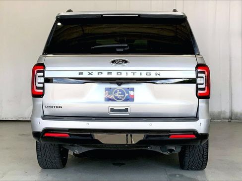 Used 2023 Ford Expedition Limited RWD image 3