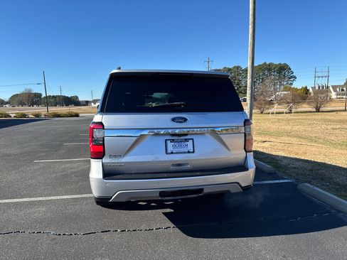 Used 2018 Ford Expedition Max Limited w/ Equipment Group 302A image 7