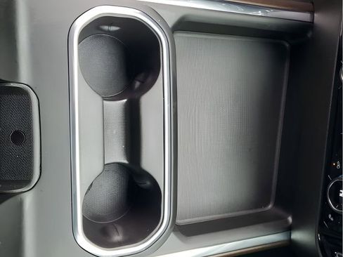 Used 2025 Chevrolet Silverado 2500 High Country w/ Technology Package image 41