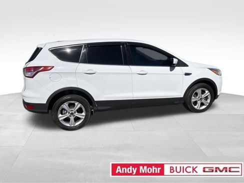 Used 2016 Ford Escape SE w/ SE Cold Weather Package AWD/4WD image 12