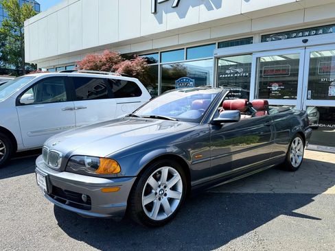 Used 2001 BMW 325Ci Convertible RWD image 6