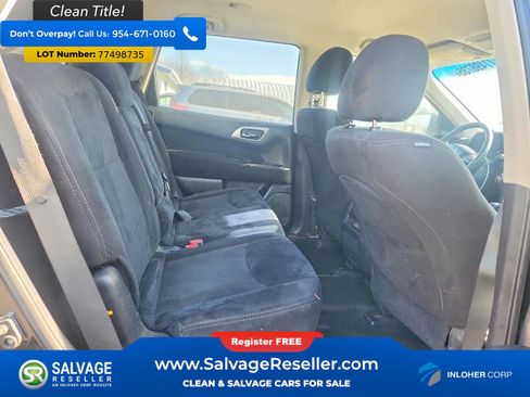 Used 2016 Nissan Pathfinder SV AWD/4WD image 15