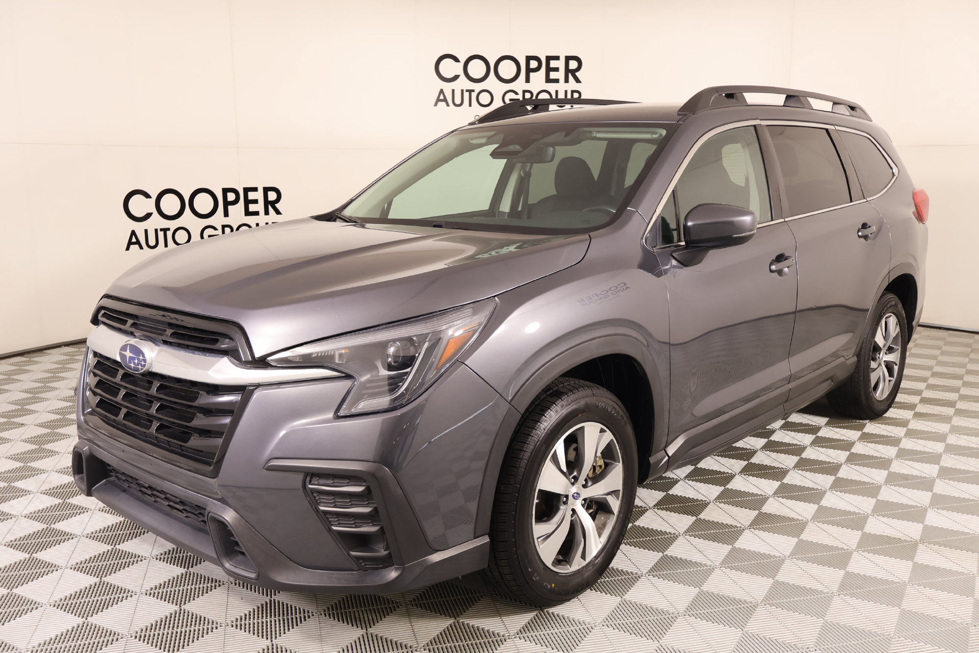 Used 2024 Subaru Ascent Premium w/ Convenience Package AWD/4WD image 10