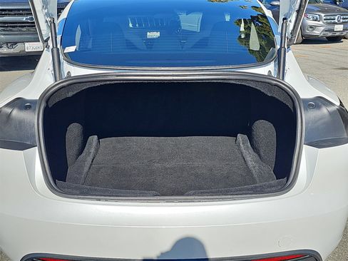 Used 2024 Tesla Model 3 Long Range image 12