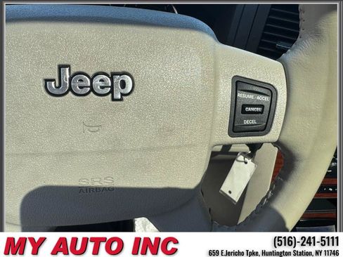 Used 2006 Jeep Grand Cherokee Limited AWD/4WD image 22