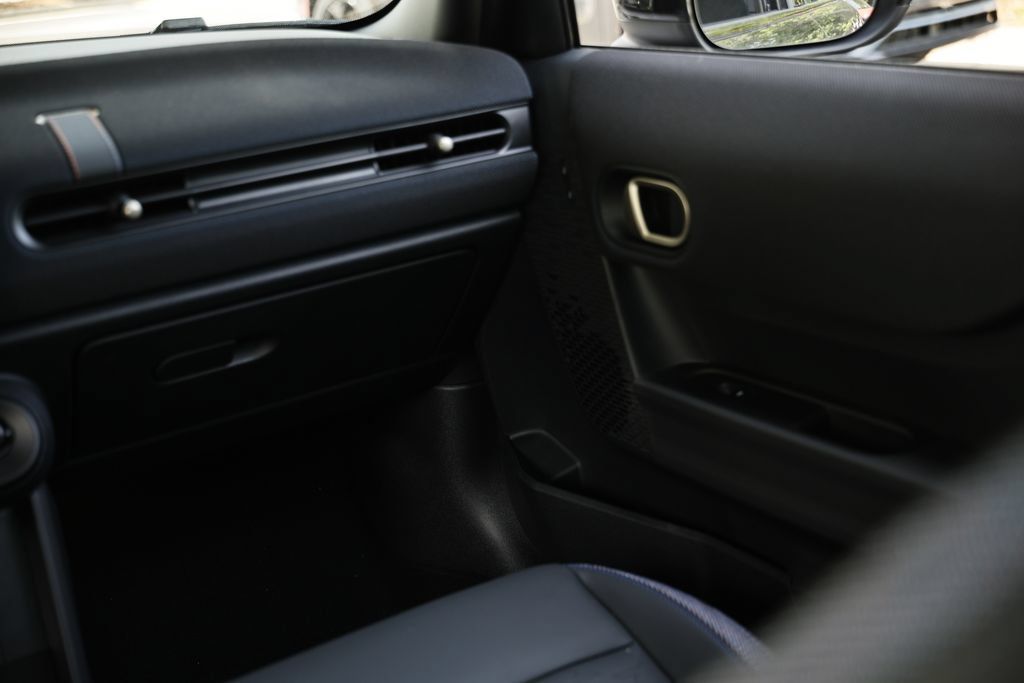 New 2026 MINI Cooper 4-Door Hardtop FWD image 31