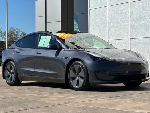 Used 2023 Tesla Model 3 Long Range image 2