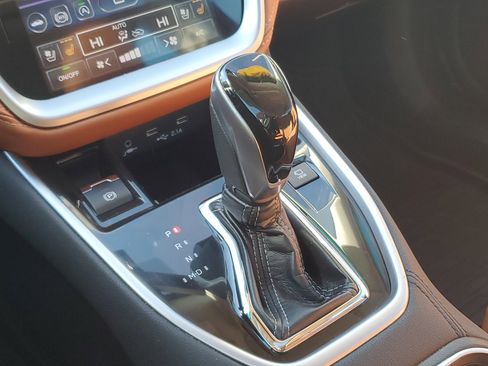 Used 2021 Subaru Legacy Touring XT w/ Popular Package #3 image 27