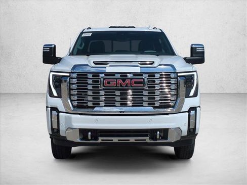 New 2026 GMC Sierra 3500 Denali w/ Denali Reserve Package image 6