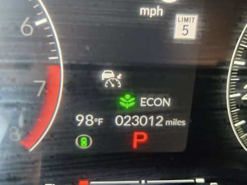Certified 2025 Honda Civic Sport image 23