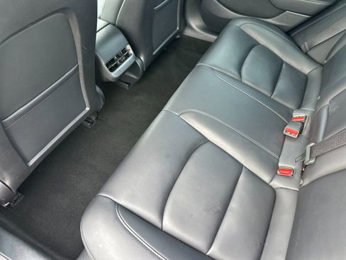 Used 2023 Tesla Model 3 Standard Range image 12