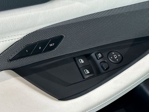 Used 2025 BMW M4 xDrive Competition image 12