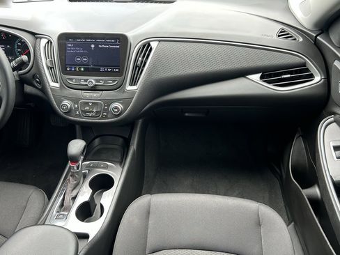 Used 2024 Chevrolet Malibu RS w/ LPO, Floor Liner Package image 21