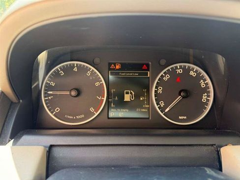 Used 2013 Land Rover Range Rover Sport HSE AWD/4WD image 19