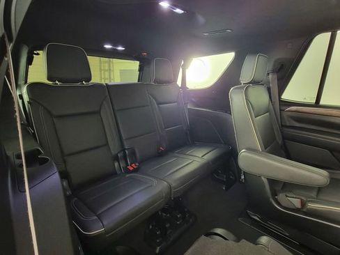 Used 2023 Chevrolet Tahoe Premier image 18