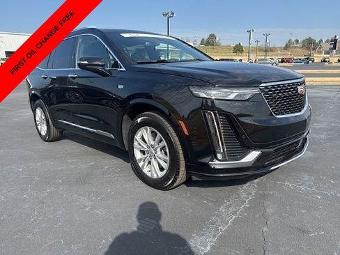 Used 2024 Cadillac XT6 Luxury w/ LPO, Floor Liner Package AWD/4WD image 7
