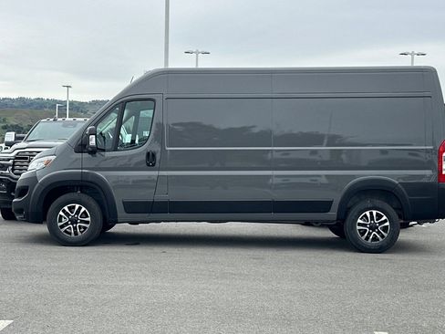 New 2026 RAM ProMaster 2500 w/ Quick Order Package 22G SLT FWD image 7