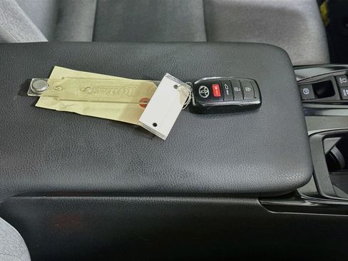Certified 2025 Toyota Camry LE w/ Convenience Package FWD image 33