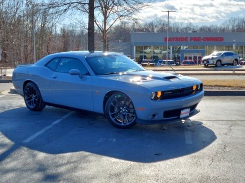 Used 2021 Dodge Challenger R/T Scat Pack image 2