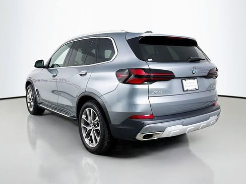 Used 2024 BMW X5 xDrive40i w/ Premium Package image 5