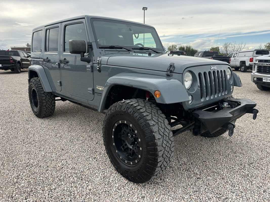Used 2014 Jeep Wrangler Unlimited Sahara w/ Connectivity Group AWD/4WD image 1