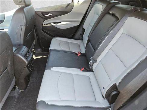 Used 2018 Chevrolet Equinox Premier AWD/4WD image 13